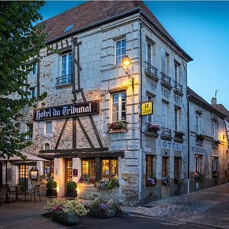 Logis - Hotel & Restaurant Du Tribunal Mortagne-au-Perche Buitenkant foto