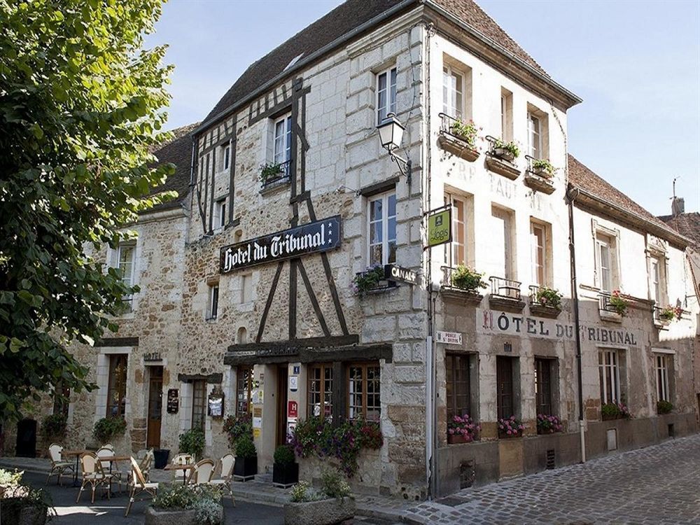 Logis - Hotel & Restaurant Du Tribunal Mortagne-au-Perche Buitenkant foto
